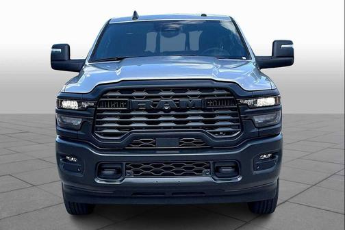 2026 RAM 2500 Tradesman Crew Cab 4x4 6'4' Box