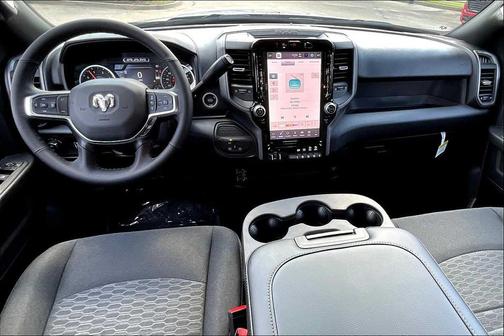 2026 RAM 2500 Tradesman Crew Cab 4x4 6'4' Box