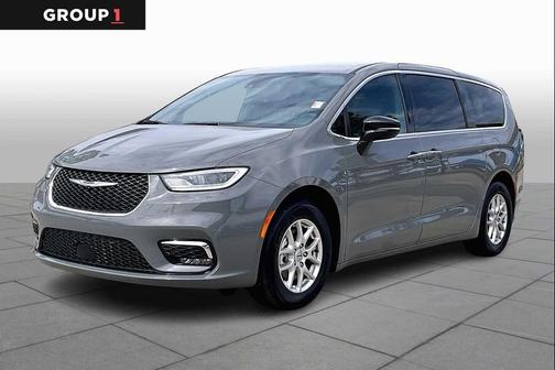 2025 Chrysler Pacifica L