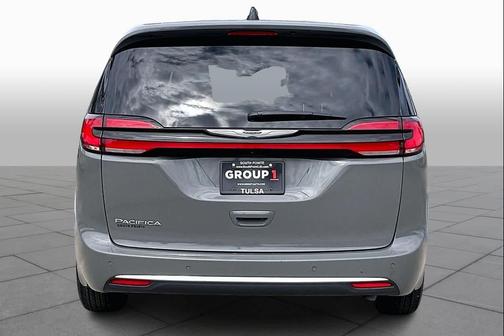 2025 Chrysler Pacifica L