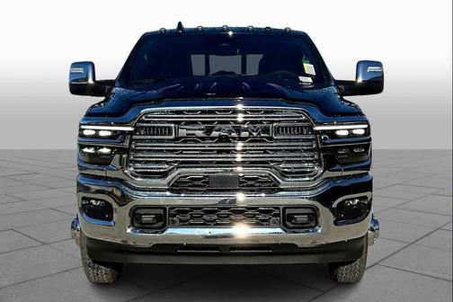 2026 RAM 3500 Laramie Crew Cab 4x4 8' Box