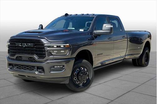 2025 RAM 3500 Laramie Crew Cab 4x4 8' Box