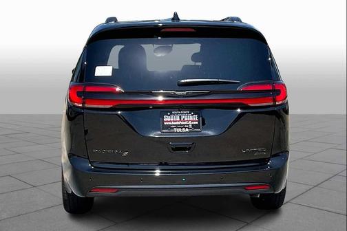 2026 Chrysler Pacifica Limited