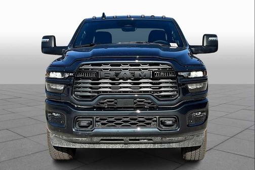2025 RAM 2500 Big Horn Crew Cab 4x4 6'4' Box