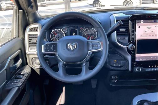 2025 RAM 2500 Big Horn Crew Cab 4x4 6'4' Box