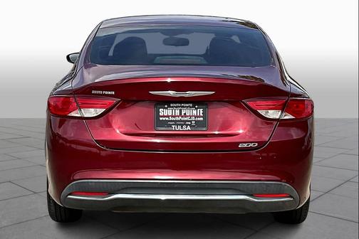2015 Chrysler 200 Limited