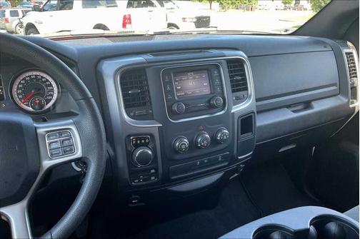 2022 RAM 1500 Classic Warlock Crew Cab 4x4 5'7' Box