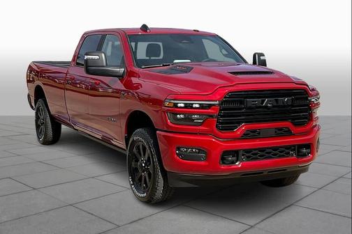 2026 RAM 3500 Laramie Crew Cab 4x4 8' Box