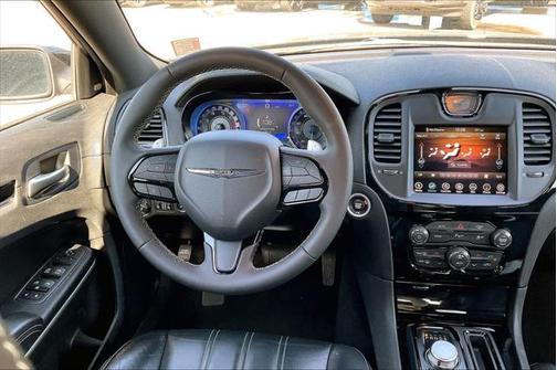 2023 Chrysler 300 S
