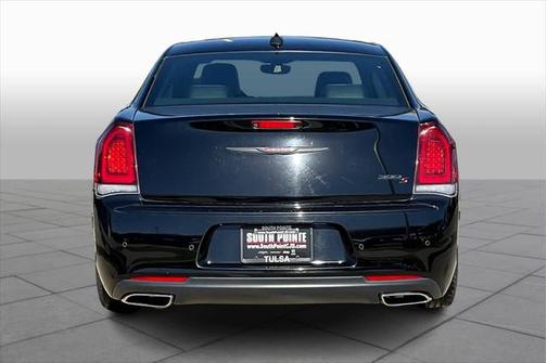 2023 Chrysler 300 S