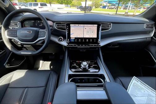 High Gloss Black 2026 Jeep Grand Wagoneer Limited Reserve 4x4