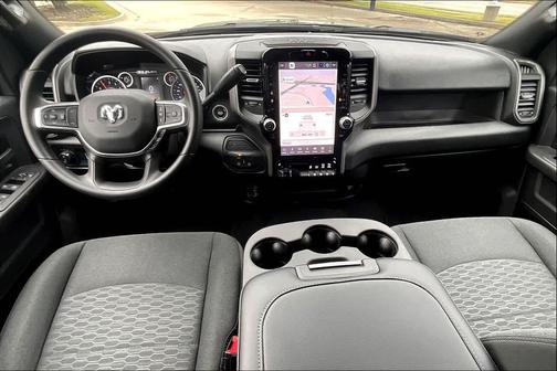 2026 RAM 2500 Tradesman Crew Cab 4x4 6'4' Box