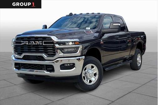 2025 RAM 2500 Tradesman Crew Cab 4x4 6'4' Box
