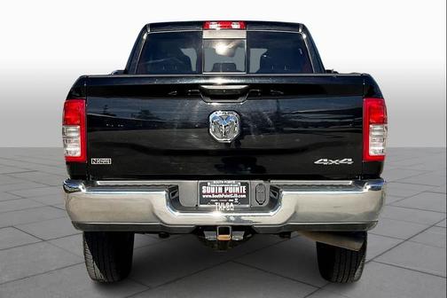 2019 RAM 2500 Tradesman Crew Cab 4x4 6'4' Box