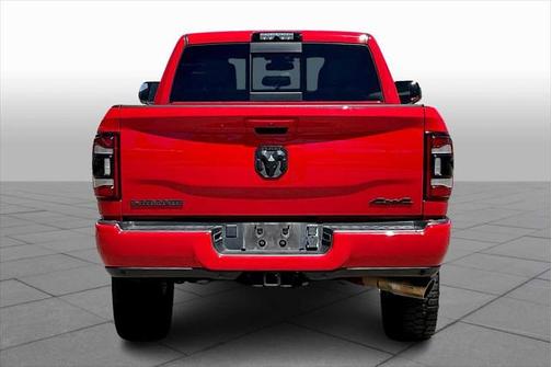 2022 RAM 2500 Laramie Crew Cab 4x4 6'4' Box
