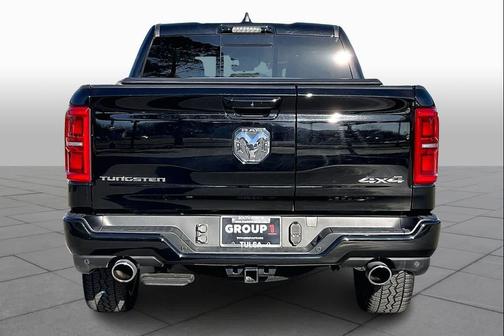 2025 RAM 1500 ST