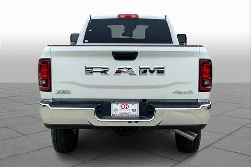 2025 RAM 2500 Tradesman Crew Cab 4x4 8' Box