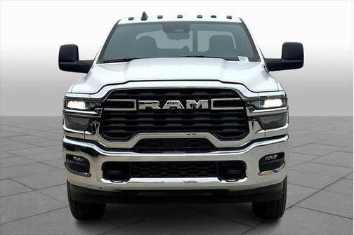 2025 RAM 2500 Tradesman Crew Cab 4x4 8' Box