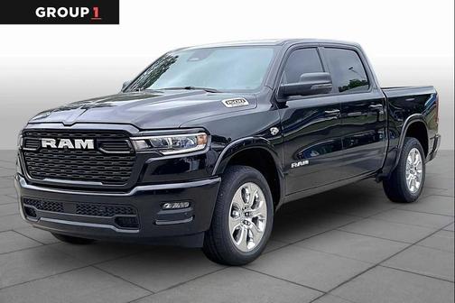 Diamond Black Crystal Pearlcoat 2026 RAM 1500 Big Horn/Lone Star