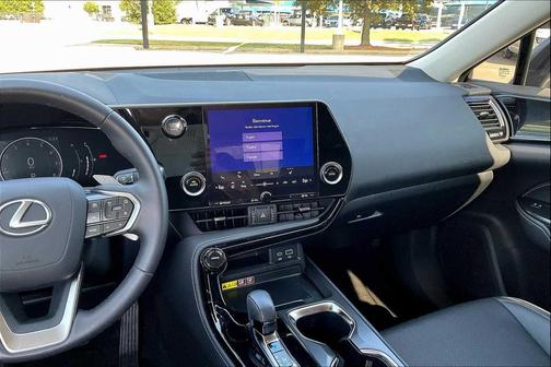 2025 Lexus NX 250 Base
