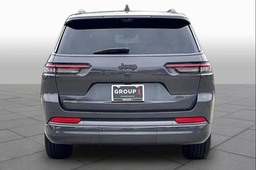 Baltic Gray Metallic Clearcoat 2026 Jeep Grand Cherokee L Limited