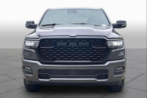 Granite Crystal Metallic Clearcoat 2026 RAM 1500 Big Horn/Lone Star