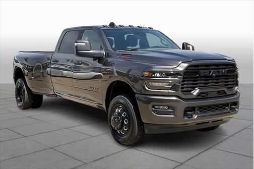 2025 RAM 3500 Big Horn Crew Cab 4x4 8' Box