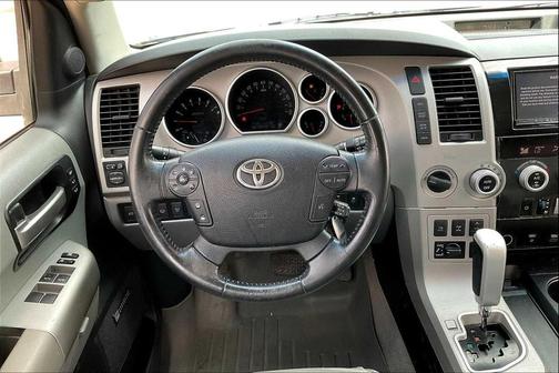2008 Toyota Sequoia Platinum