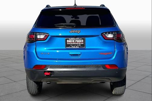 2023 Jeep Compass Trailhawk