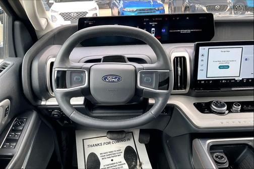 Agate Black Metallic 2025 Ford Expedition Active