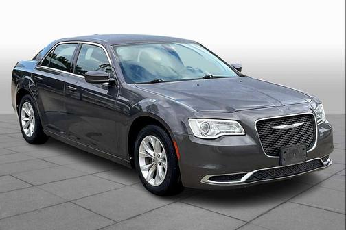 2015 Chrysler 300 Limited