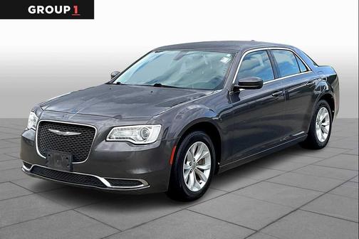 2015 Chrysler 300 Limited