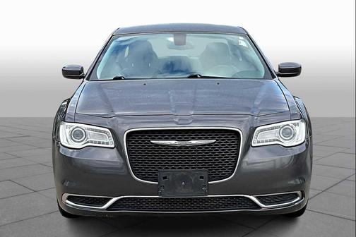 2015 Chrysler 300 Limited