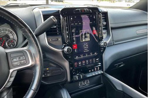 2021 RAM 2500 Laramie Crew Cab 4x4 6'4' Box