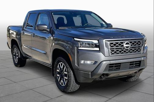 2024 Nissan Frontier SL