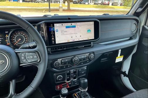 2026 Jeep Gladiator Mojave 4x4