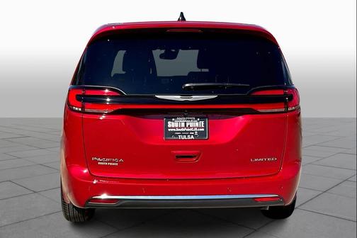 2026 Chrysler Pacifica Limited