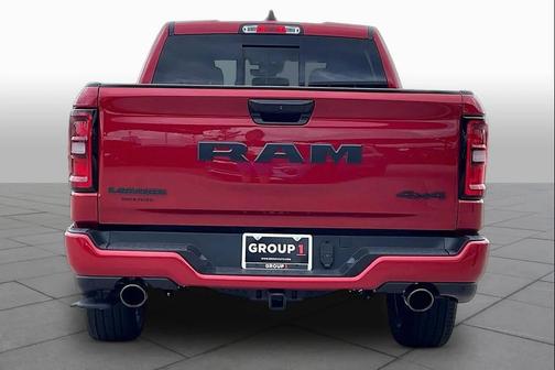 Molten Red Pearlcoat 2026 RAM 1500 Laramie