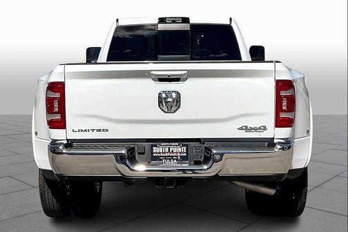 2024 RAM 3500 Limited Crew Cab 4x4 8' Box