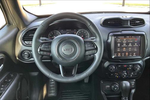 2022 Jeep Renegade Altitude