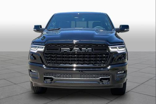 Diamond Black Crystal Pearlcoat 2026 RAM 1500 Limited