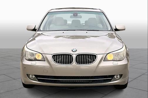 2008 BMW 528 528i