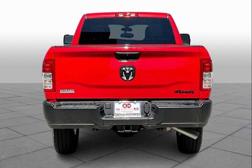 2024 RAM 2500 Tradesman Crew Cab 4x4 6'4' Box