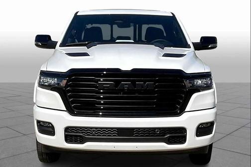 Bright White Clearcoat 2026 RAM 1500 Laramie