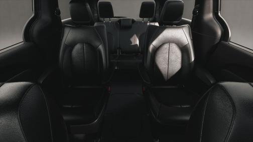 Bright White Clearcoat 2027 Chrysler Pacifica L