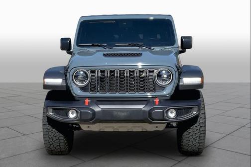 Anvil Clear Coat 2024 Jeep Gladiator Mojave