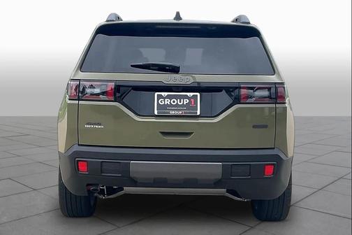 '41 2026 Jeep Cherokee Overland