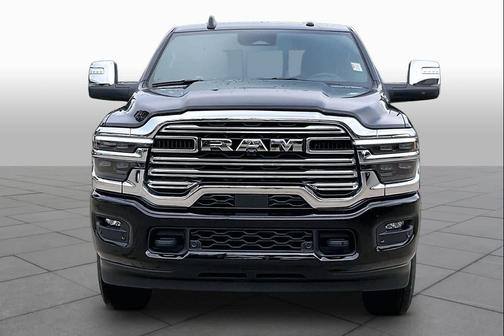 Diamond Black Crystal Pearlcoat 2026 RAM 2500 Laramie Crew Cab 4x4 6'4' Box
