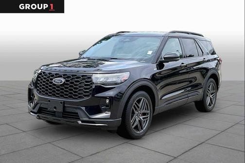Agate Black Metallic 2025 Ford Explorer ST-Line