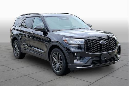 Agate Black Metallic 2025 Ford Explorer ST-Line